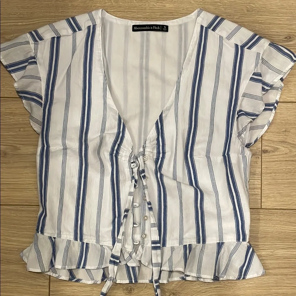 A&F Blouse - Picture 1 of 3